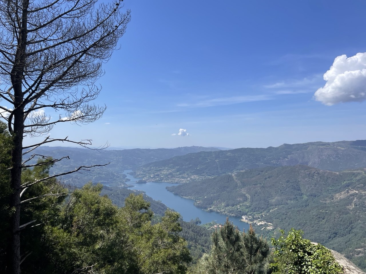 Miradouro da Pedra Bela en el Parque Nacional Peneda-Gerês, uno de los mejores miradores del norte de Portugal