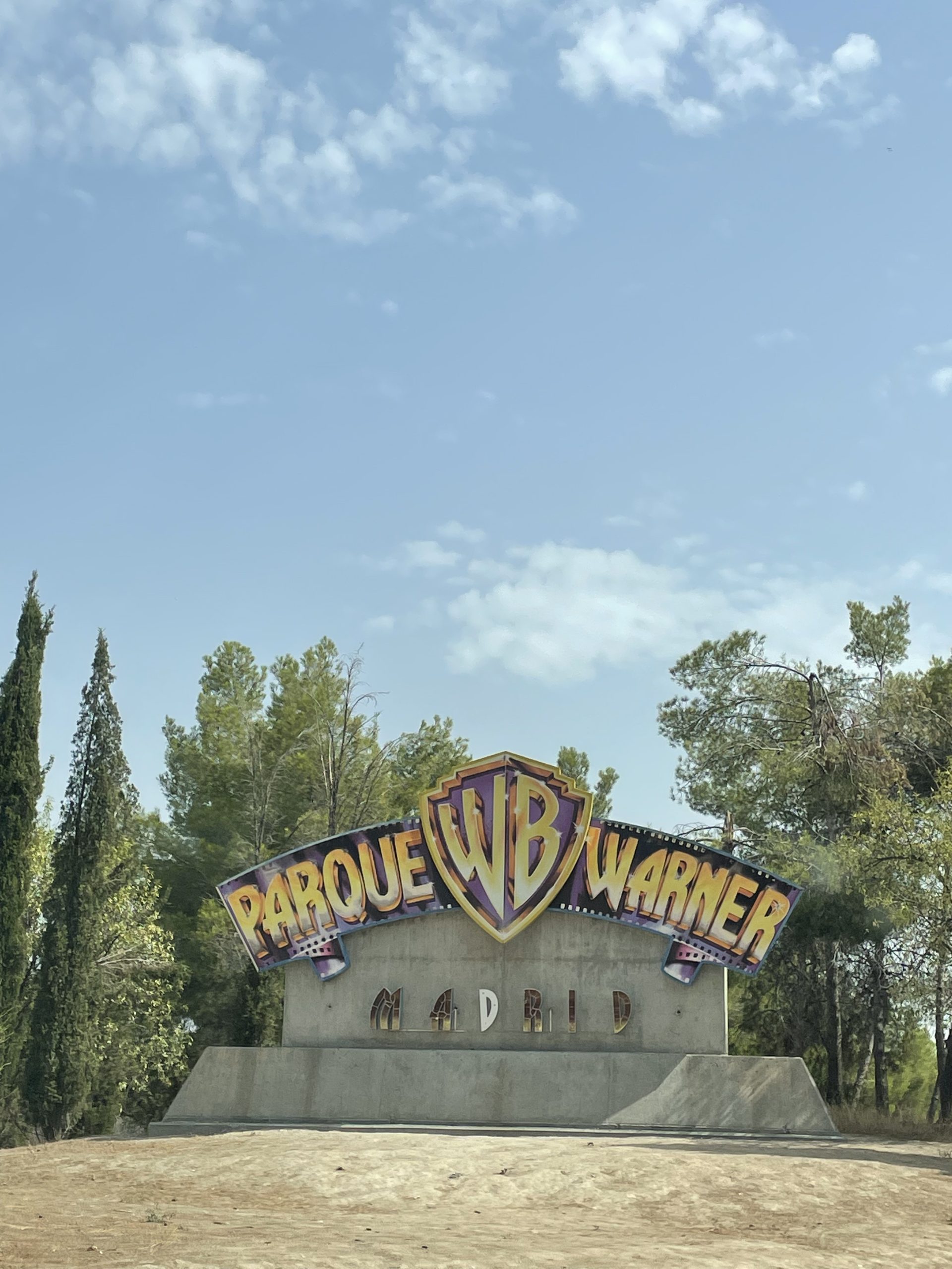 Parque Warner Madrid cartel del parque