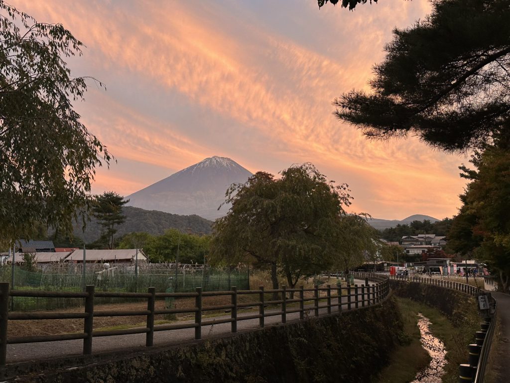 Vistas Fuji al atardecer
