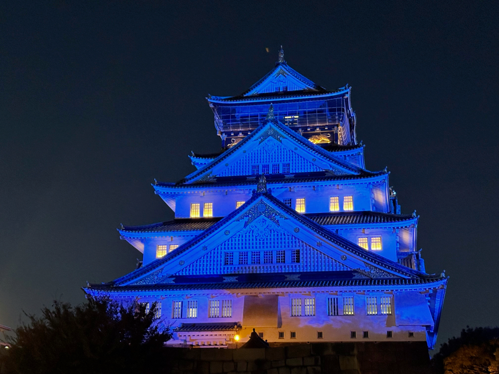 Castillo Osaka de noche