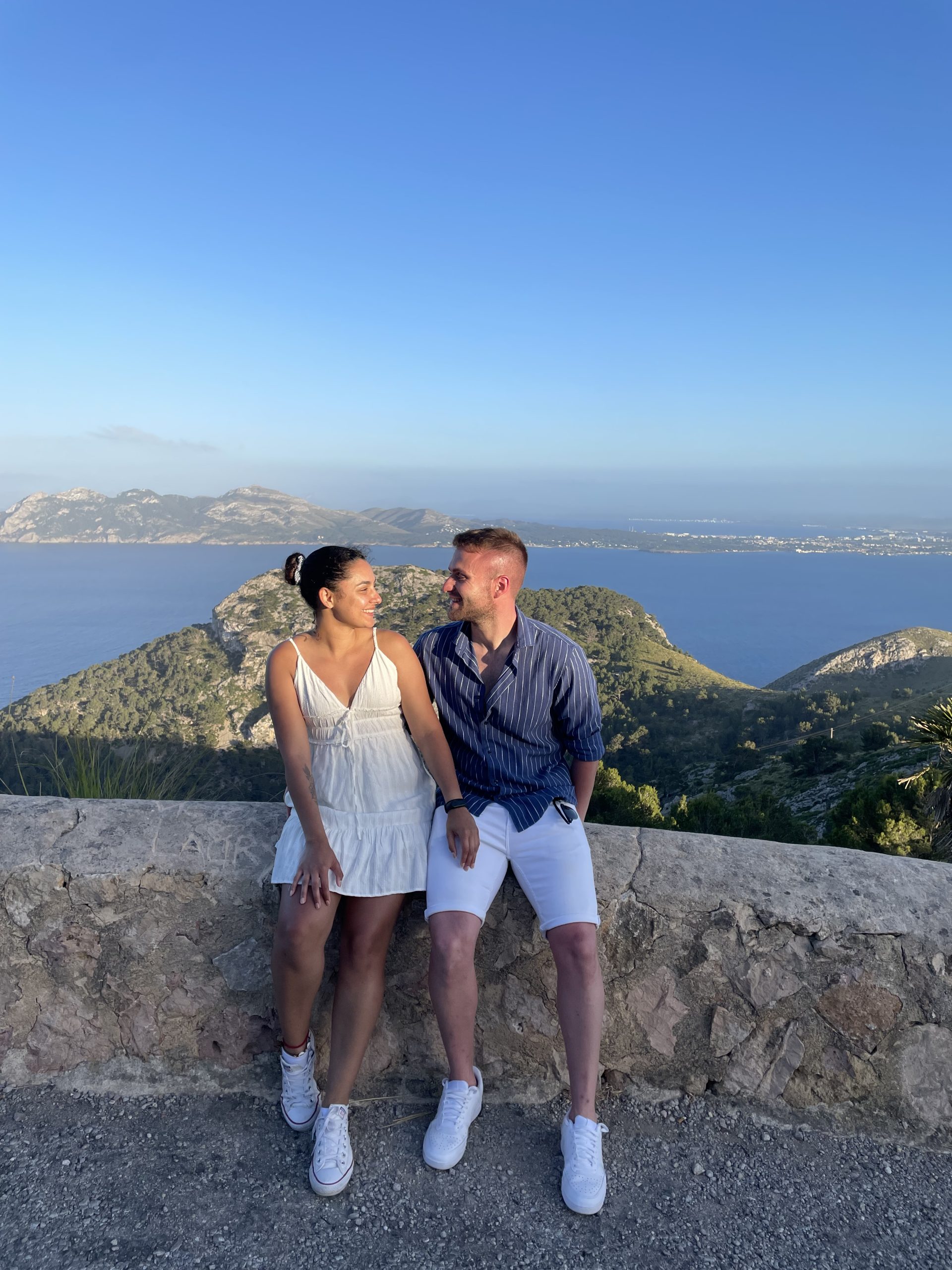Alex de Viajes Aven en una ruta de viaje
