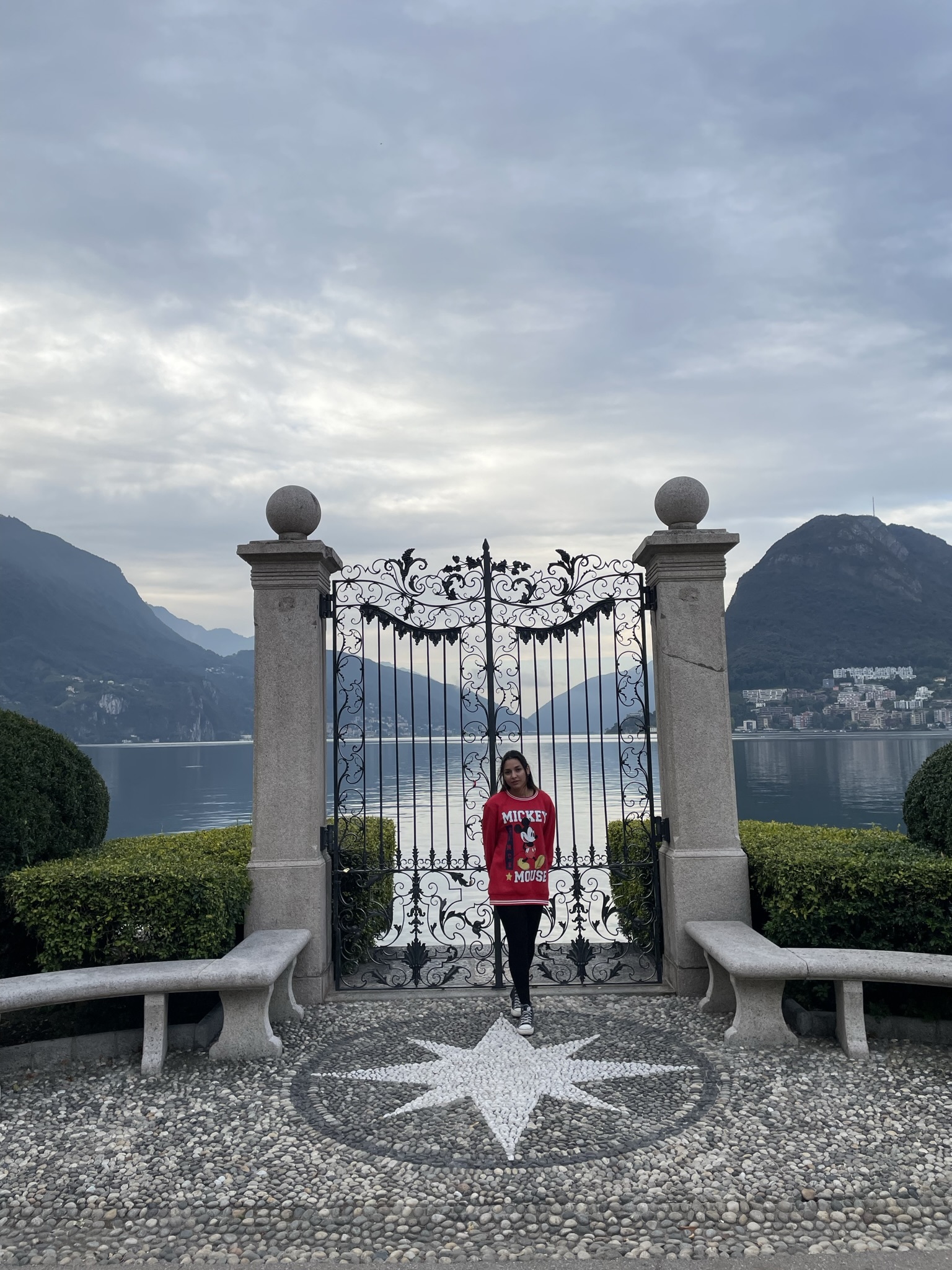 parco ciani lugano fuente y parque junto al lago suiza