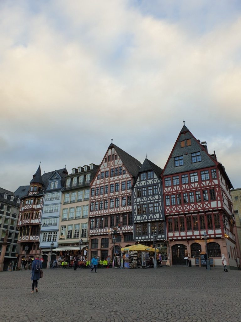 Römerberg en Frankfurt, la plaza más bonita del centro histórico