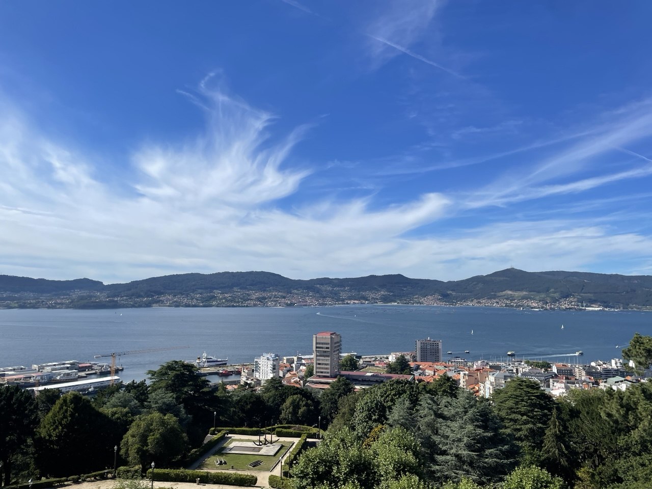 Miradr de la fortaleza de o castro vigo