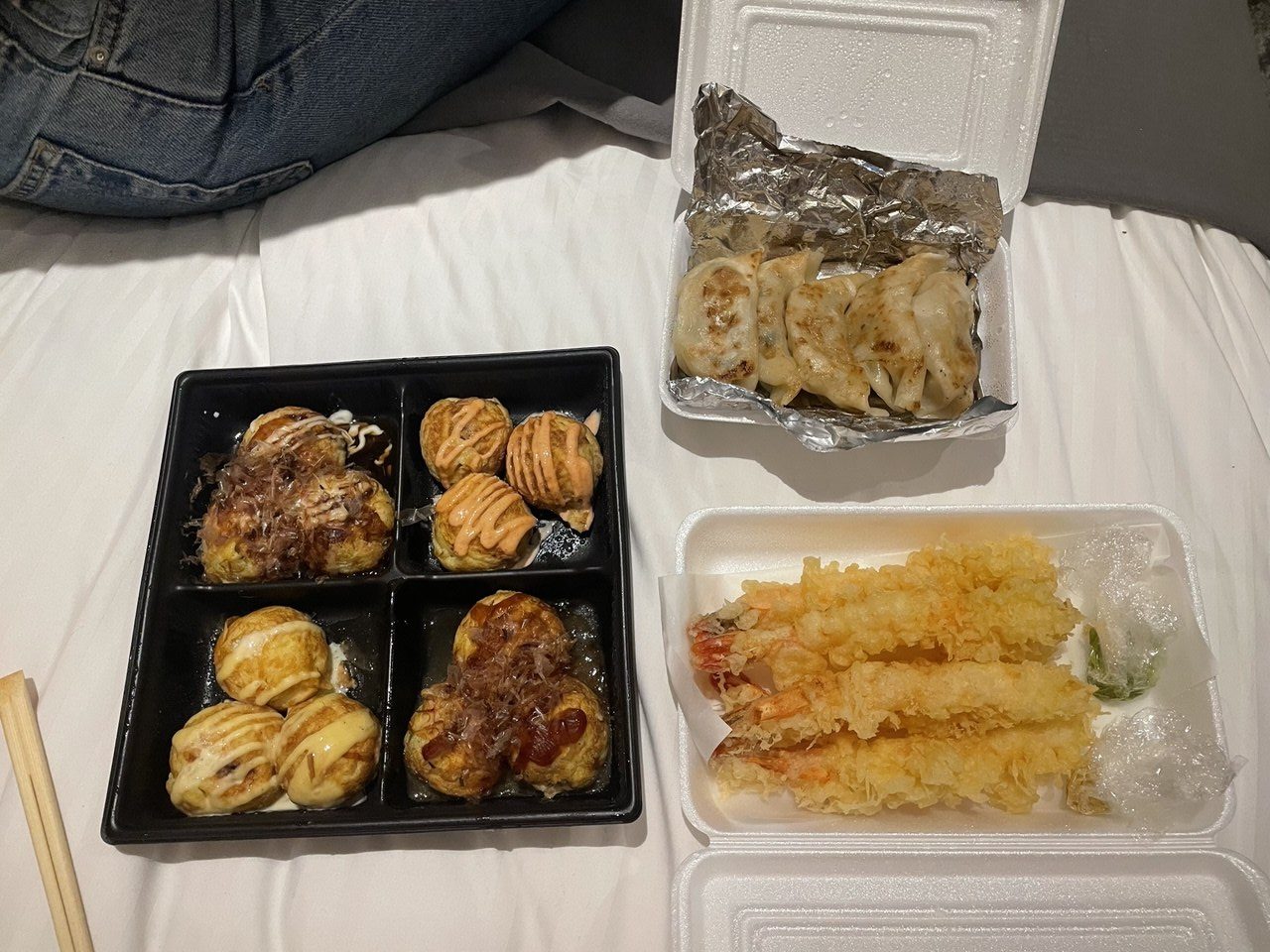 Takoyaki comida típica callejera en Osaka