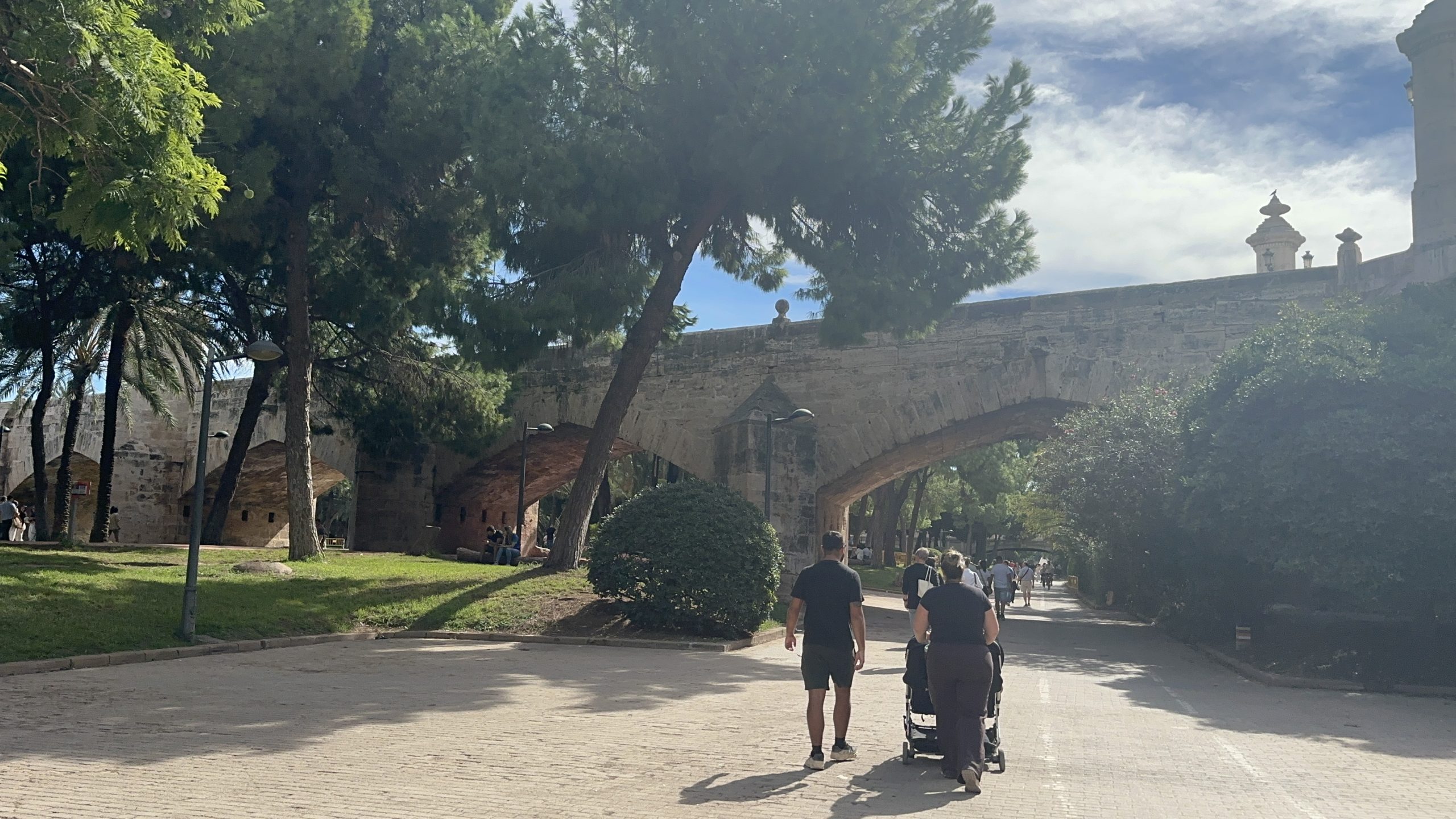 Paseo por el jardín del Turia en Valencia